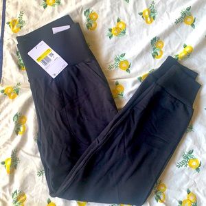 NEW Nike Flow Hyper Pocket 7/8 Yoga Pants - CJ3827-010 - Black - Small